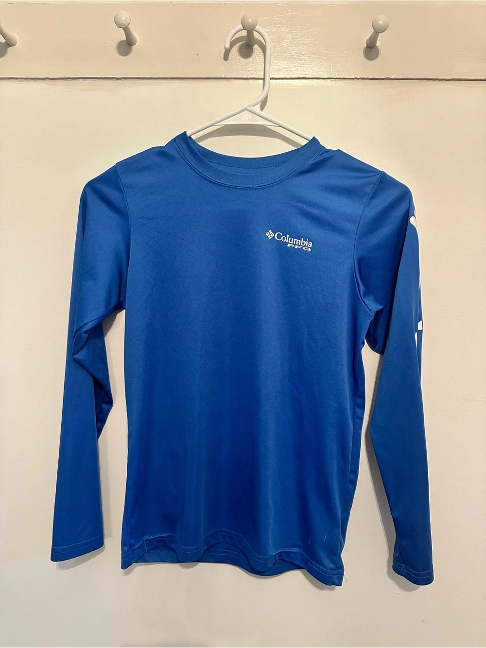 Columbia Boy’s Long Sleeve Performance Tee/swim shirt - Royal Blue size 10